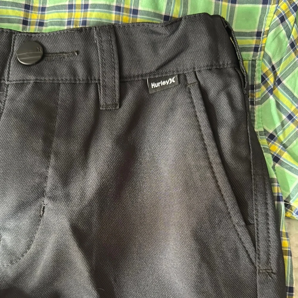 Green Plaid Shirt and Black Shorts Set - Picture 6 of 10